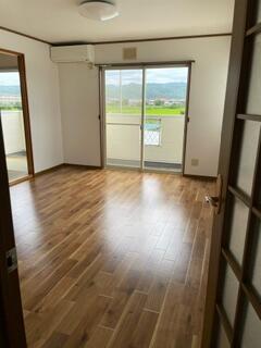 apartment 福島県伊達市梁川町字四石蒔
地図を見る