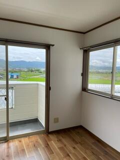 apartment 福島県伊達市梁川町字四石蒔
地図を見る