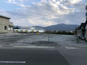 徳島県吉野川市鴨島町牛島