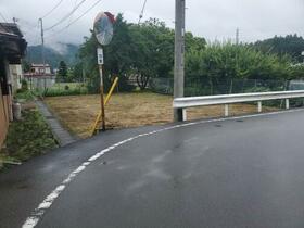 山梨県都留市鹿留