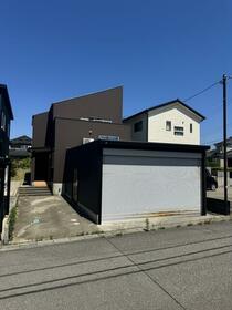 石川県能美市湯谷町