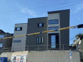 福岡県福岡市東区香椎駅東３丁目