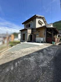 三重県尾鷲市新田町