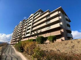 モンセーヌ和泉中央１番館／リフォーム／東向き／平面駐車場