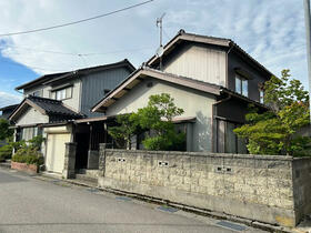 富山県氷見市十二町