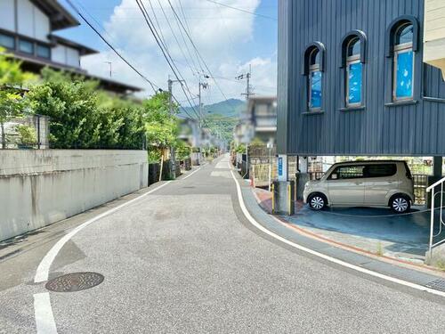 commercial 高知県高知市薊野西町２丁目