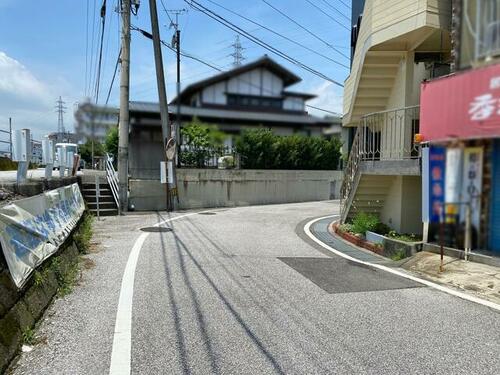 commercial 高知県高知市薊野西町２丁目