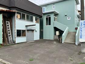 北海道札幌市白石区菊水元町二条４丁目