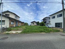 石川県金沢市窪１丁目