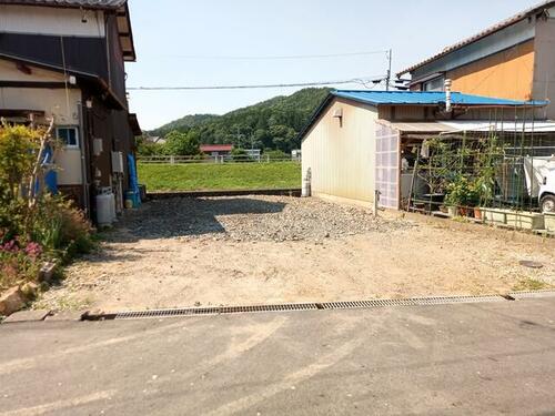 Land, Yamagata, Gifu