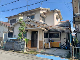 愛媛県松山市空港通7丁目