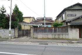 青森県弘前市大字品川町