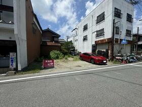 兵庫県加東市天神