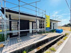 富山県下新川郡入善町東狐