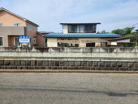 秋田県秋田市飯島鼠田２丁目