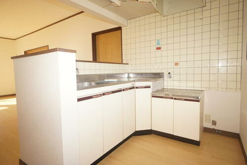 コーポプレジデント_内装_1