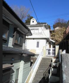 神奈川県横浜市保土ケ谷区峰岡町３丁目