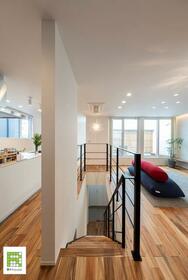 東京都八王子市小比企町