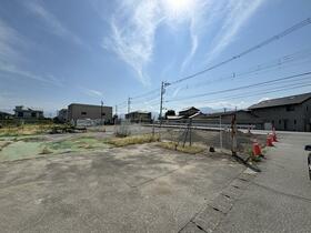 山梨県笛吹市石和町唐柏