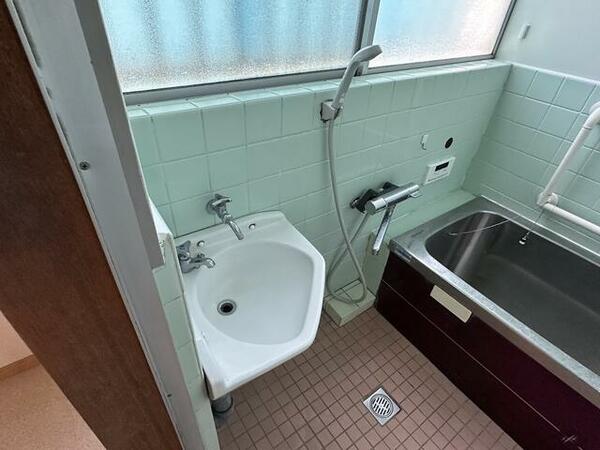 detached 埼玉県大里郡寄居町大字赤浜

地図を見る