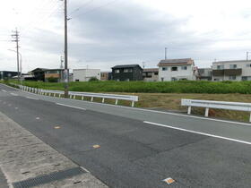 三重県津市一身田中野