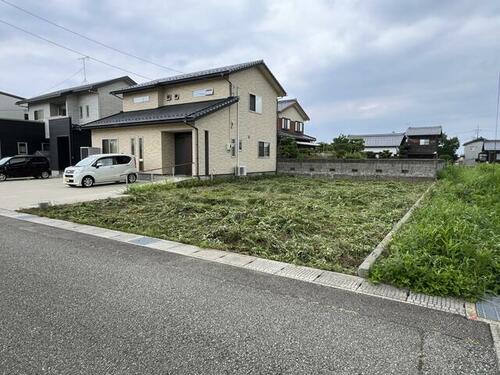 Land, Hodatsushimizu Town, Ishikawa