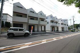 神奈川県川崎市宮前区平４丁目