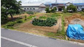 石川県能美市粟生町