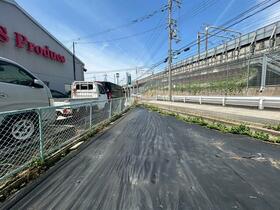 大阪府摂津市新在家１丁目