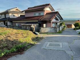 長野県東御市滋野乙