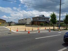 青森県弘前市大字青山３丁目