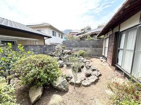 山口県下関市長府三島町