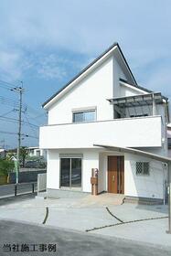 奈良県大和郡山市小泉町