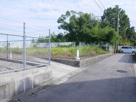 徳島県板野郡板野町大寺字岡山路
