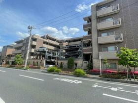 レーベンリヴァーレ東川口