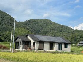 兵庫県丹波篠山市沢田