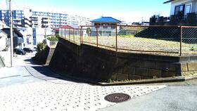 神奈川県横浜市港南区芹が谷３丁目