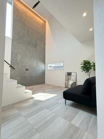 石川県金沢市三口町土