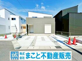 奈良県橿原市曲川町３丁目