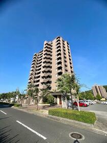 ロイヤルガーデン宇多津駅前参番館