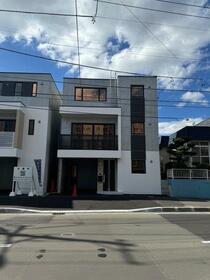 北海道札幌市豊平区月寒東一条１５丁目