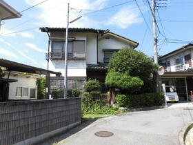 山梨県甲府市岩窪町