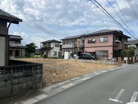山梨県中央市西花輪
