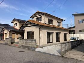 富山県富山市鍋田