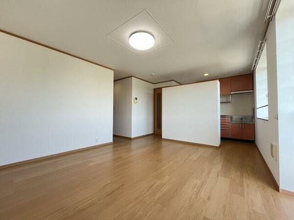 apartment 福島県相馬市馬場野字山越
地図を見る