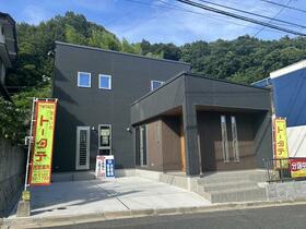 広島県広島市佐伯区屋代３丁目