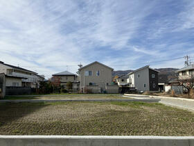 長野県長野市篠ノ井二ツ柳