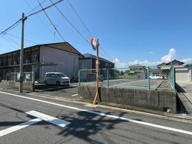 三重県津市柳山津興