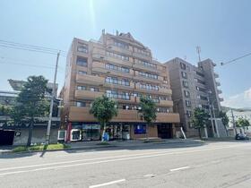 北海道札幌市中央区宮の森三条１１丁目