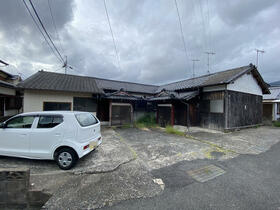 長崎県佐世保市早苗町